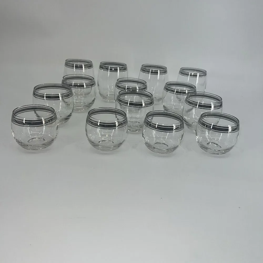 Dorthy Thorpe Style Roly Poly Glasses 14 Piece Set 3 Sizes In The Set‎